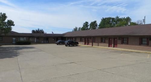 Dry Ridge Motor Inn 외부 사진